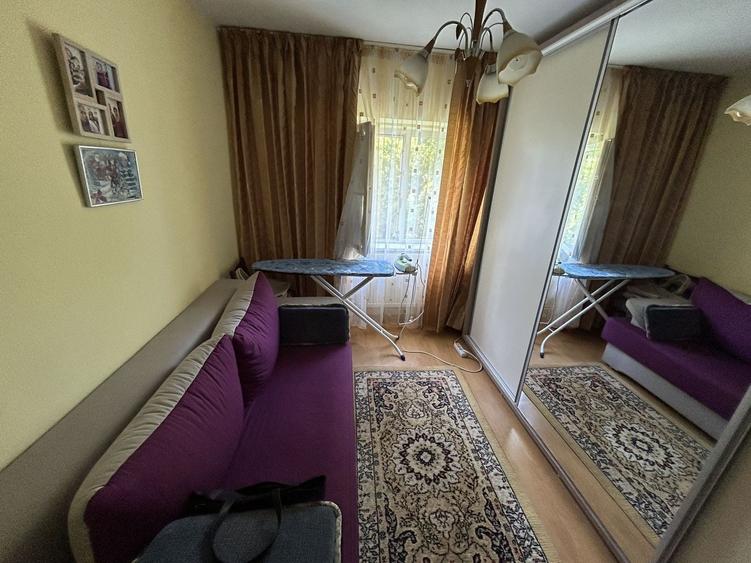 Apartament cu 3 camere decomandat în Dacia