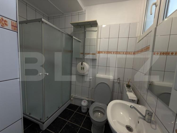 Spațiu comercial, de 260 mp, în Central