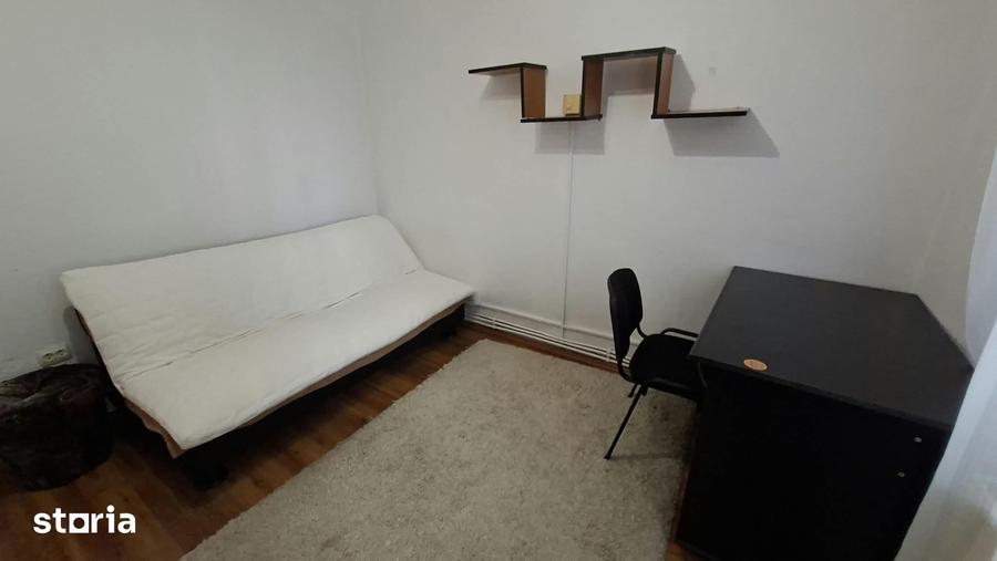 Apartament cu 3 camere în 7 Noiembrie