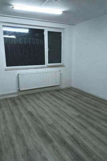 Birou, de 68 mp, în Tomis III