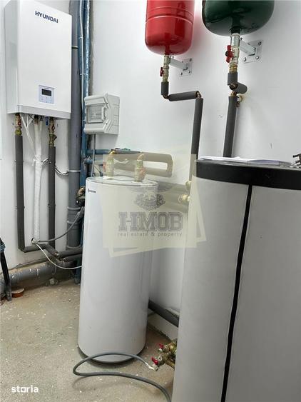 Casă cu 5 camere cu Teren 500 Mp în Roșia
