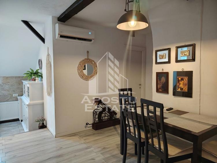 Apartament cu 4 camere semidecomandat, mobilat în Bălcescu