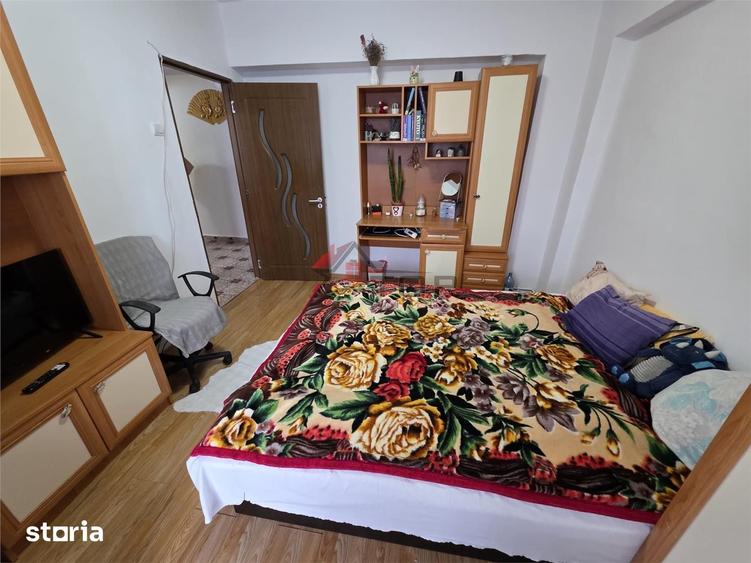 Apartament cu 3 camere decomandat în Dacia