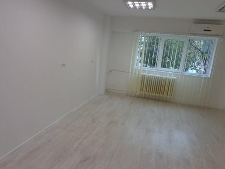 Apartament cu 3 camere decomandat în Unirii