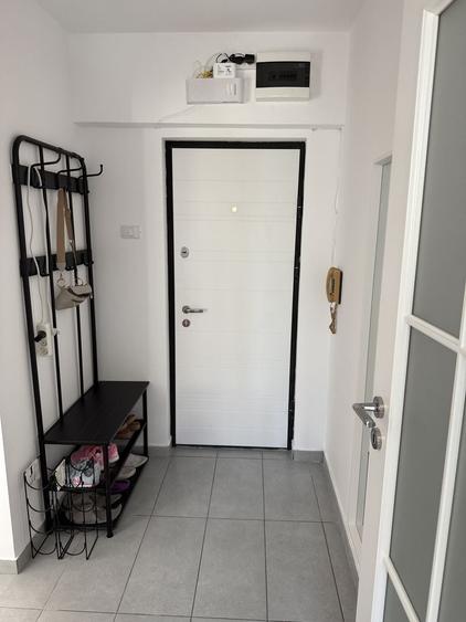 Apartament cu 2 camere semidecomandat în Drumul Taberei