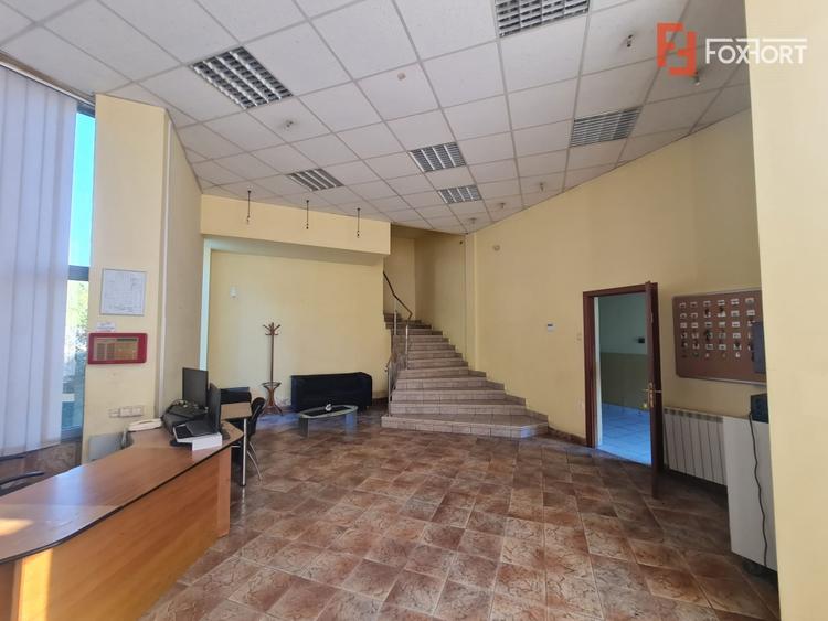 Spațiu industrial, de 13,236 mp, în Deta