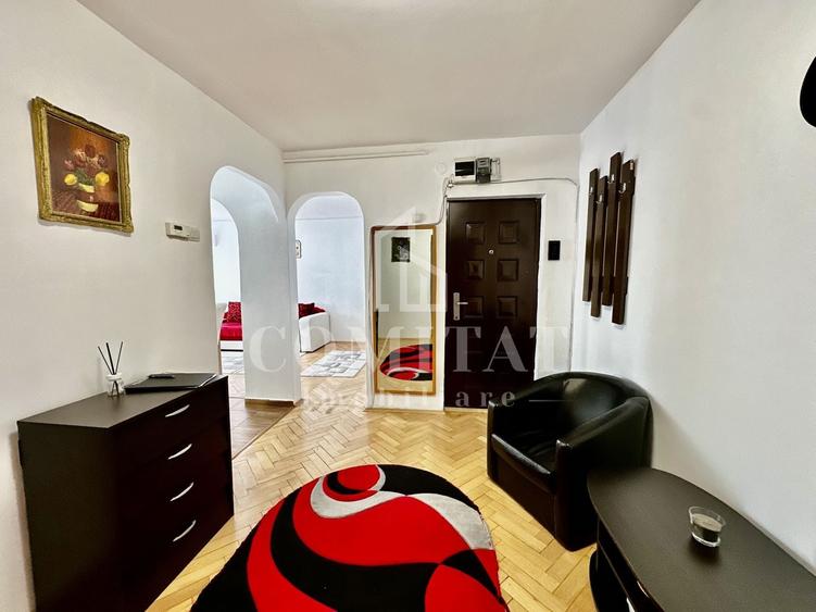 Apartament cu 3 camere semidecomandat, mobilat în Mănăștur