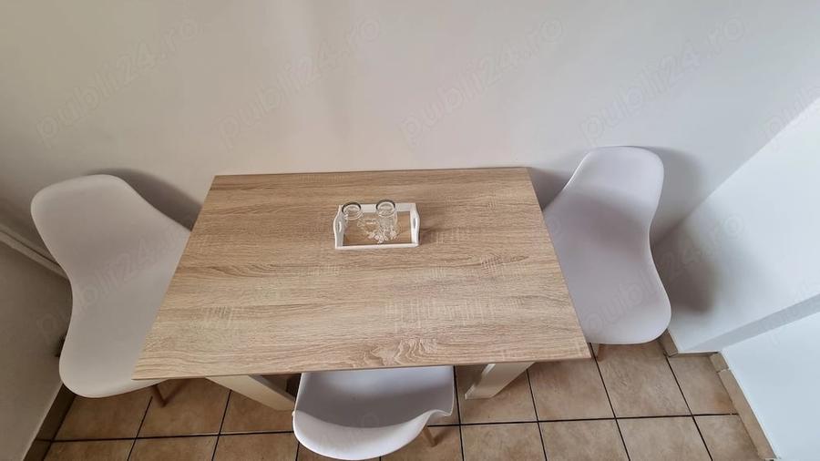 Apartament cu 3 camere decomandat în Nufărul