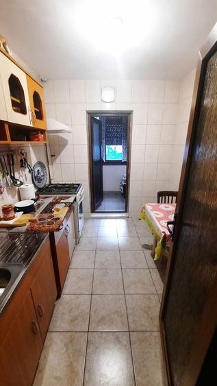 Apartament cu 2 camere decomandat în Dorobanți