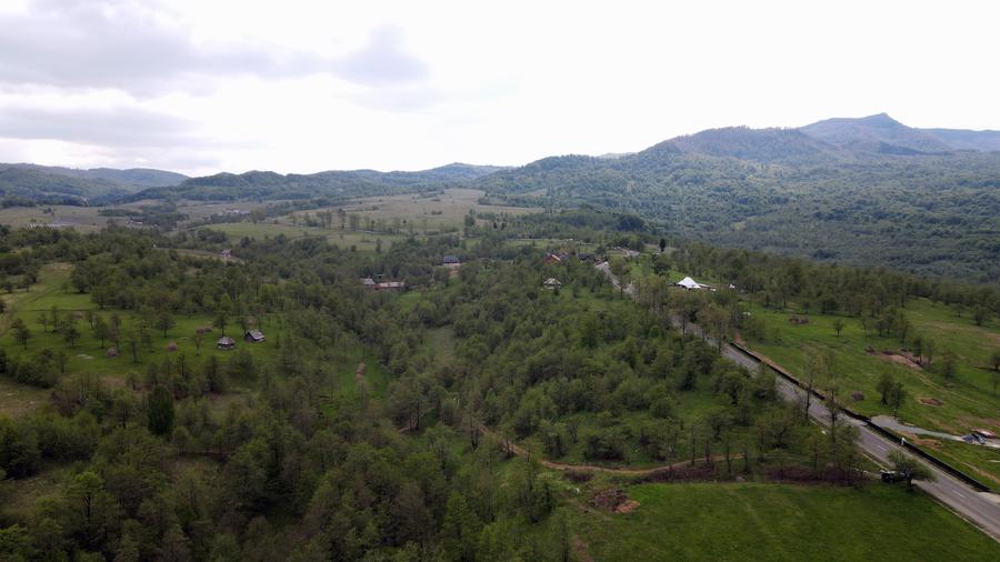 Teren intravilan de 11140 mp, în Budești