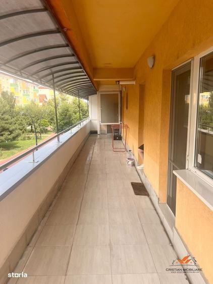 Apartament cu 2 camere decomandat în Cetate