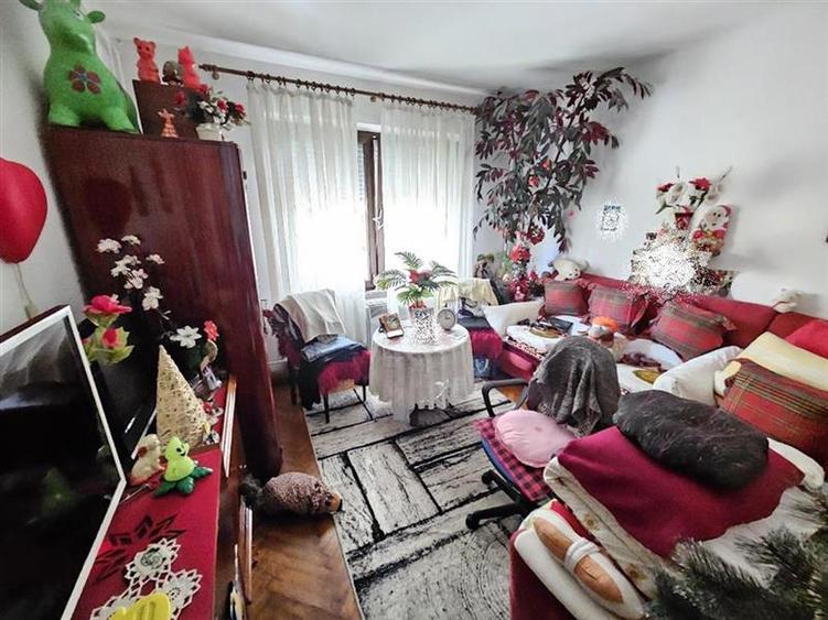 Apartament cu 2 camere decomandat, mobilat în Tudor Vladimirescu