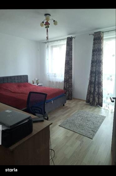 Apartament cu 3 camere decomandat în Ghencea