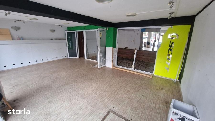 Spațiu comercial, de 62 mp, în Central