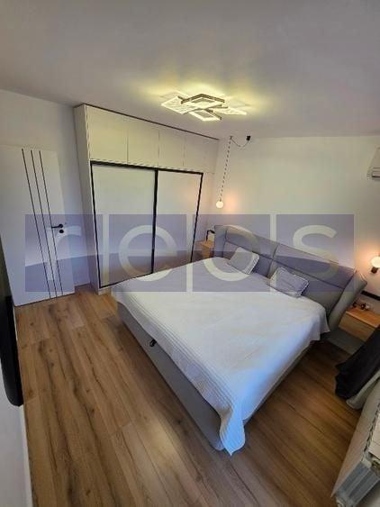 Apartament cu 3 camere decomandat, mobilat în Timpuri Noi