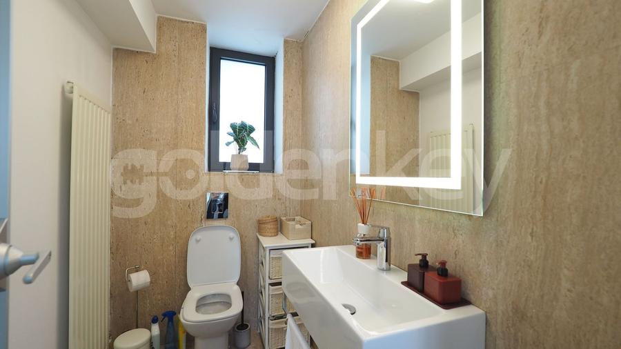 Casă individuală cu 5 camere cu Piscina în Băneasa