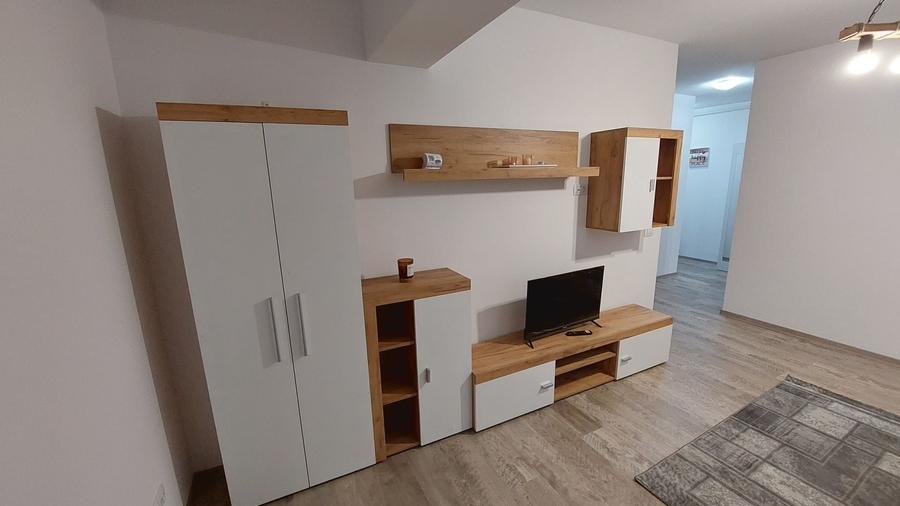 Apartament cu 2 camere decomandat în Ultracentral
