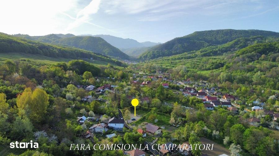 Teren de 992 mp, în Păușești