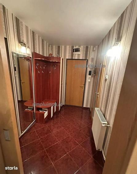 Apartament cu 4 camere decomandat în Titan