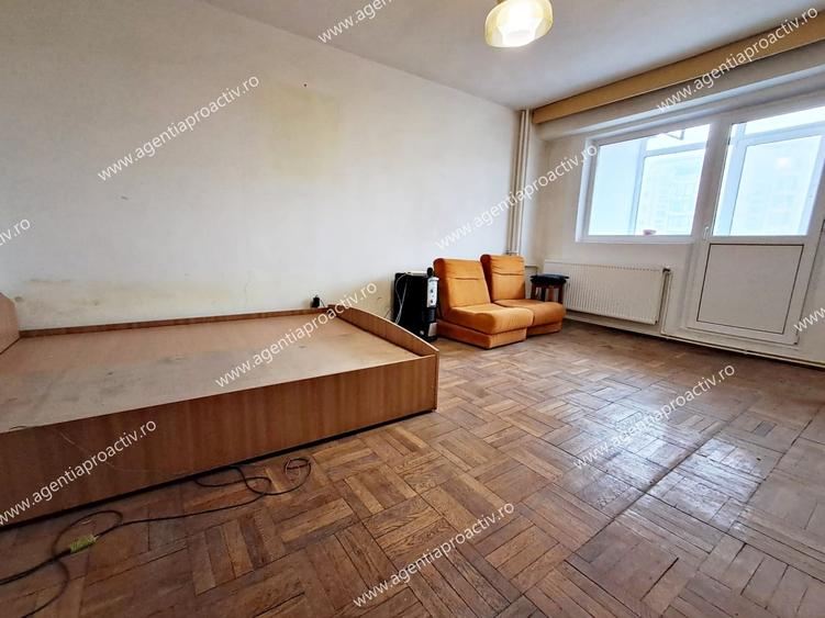 Apartament cu 2 camere decomandat în Mazepa 2
