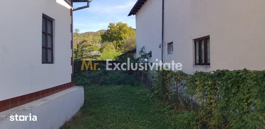 Casă cu 4 camere cu Teren 221 Mp în Corbi