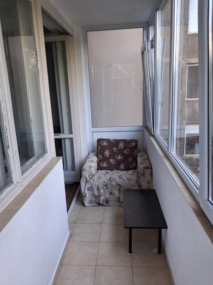Apartament semidecomandat în Nord