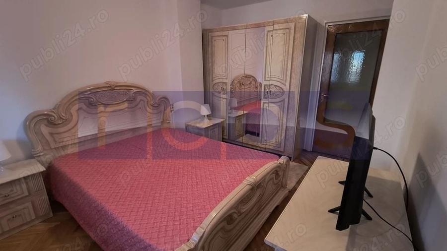 Apartament cu 4 camere decomandat, mobilat în Victoriei