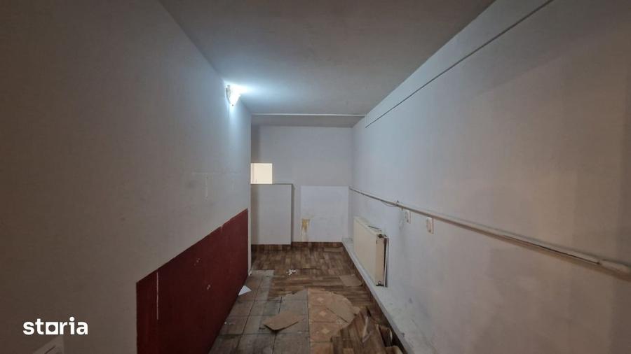 Spațiu comercial, de 350 mp, în Brazda lui Novac