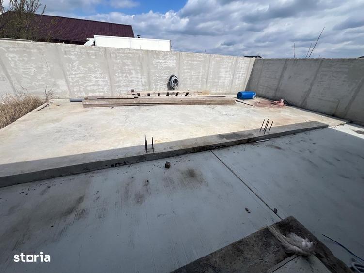 Casă cu 6 camere cu Teren 1000 Mp în Șendreni