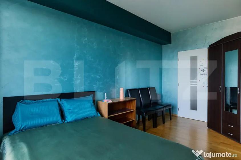 Apartament cu 3 camere decomandat în Central