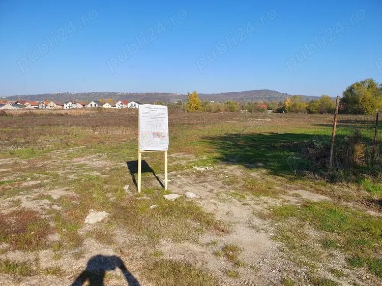 Teren de 1331 mp, în Central