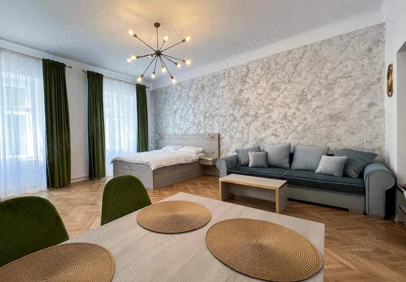 Apartament cu 3 camere decomandat în Central