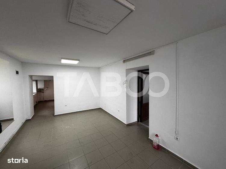 Spațiu comercial, de 84 mp, în Central