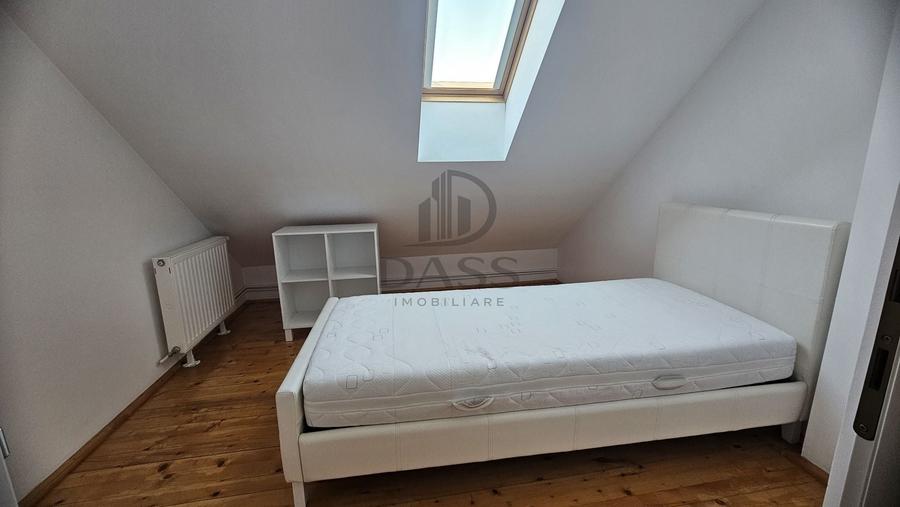Apartament cu 6 camere decomandat, mobilat în Turnișor