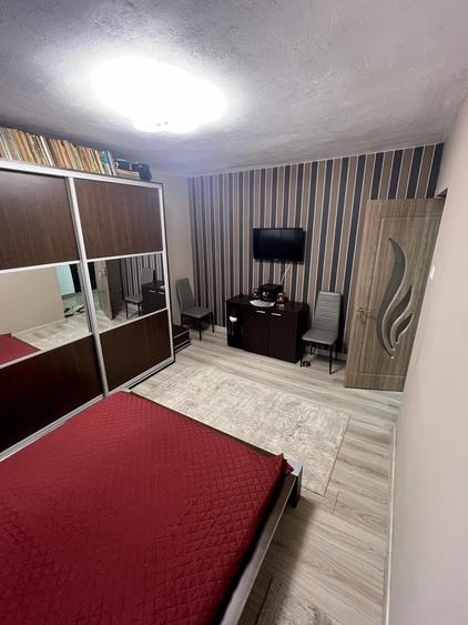 Apartament cu 2 camere decomandat în Exterior Vest