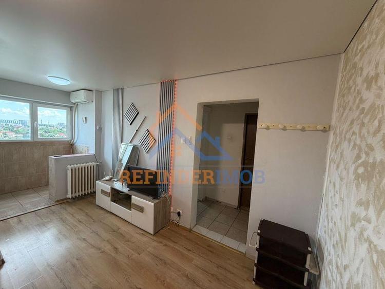 Apartament cu 2 camere semidecomandat, mobilat în Berceni