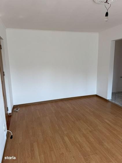 Apartament cu 2 camere semidecomandat în Pantelimon