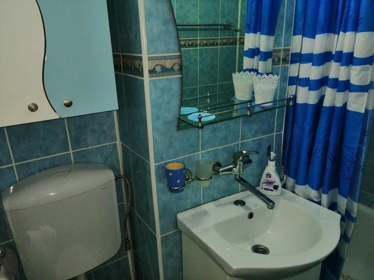 Garsonieră decomandată în Central