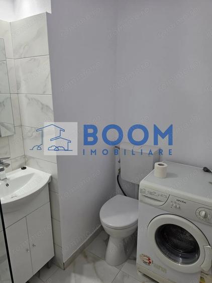 Garsonieră decomandată în Central