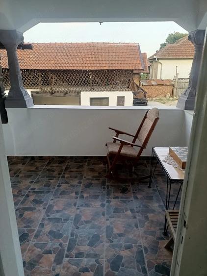 Casă cu Teren 2000 Mp în Central