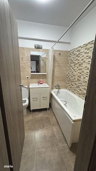 Apartament cu 2 camere decomandat în Păcii