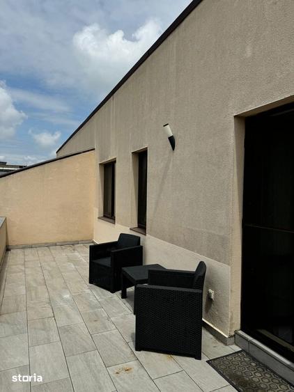 Apartament cu 3 camere decomandat, mobilat în Baza 3