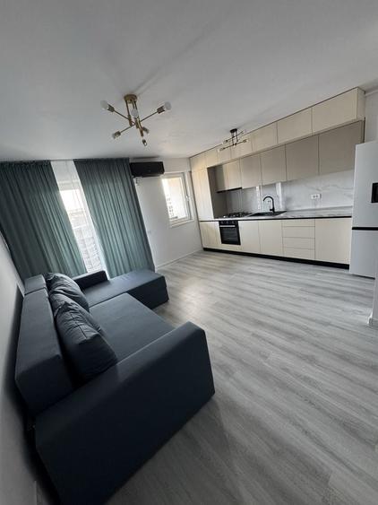 Apartament cu 2 camere decomandat în Central