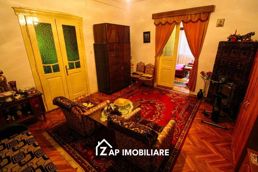 Casă individuală cu 4 camere cu Canalizare în Central