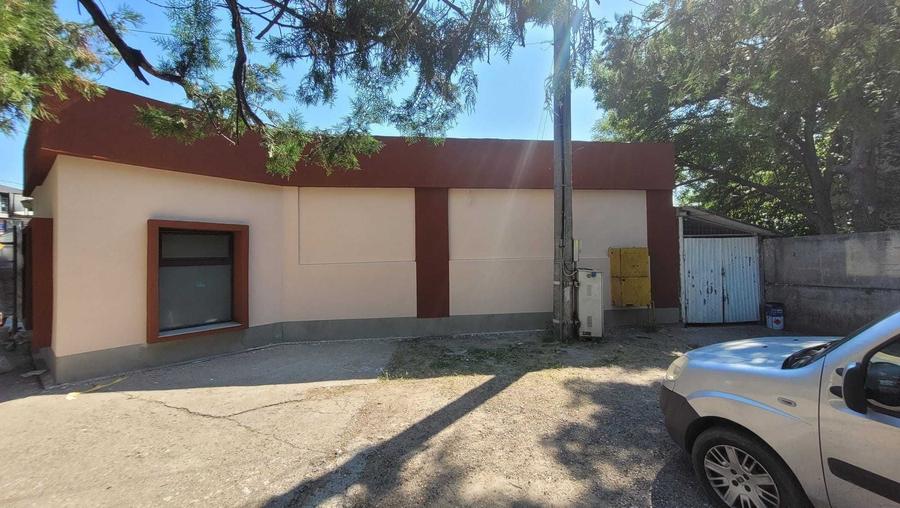 Spațiu comercial, de 403 mp, în Central