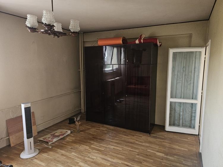 Garsonieră decomandată în Bucur Obor