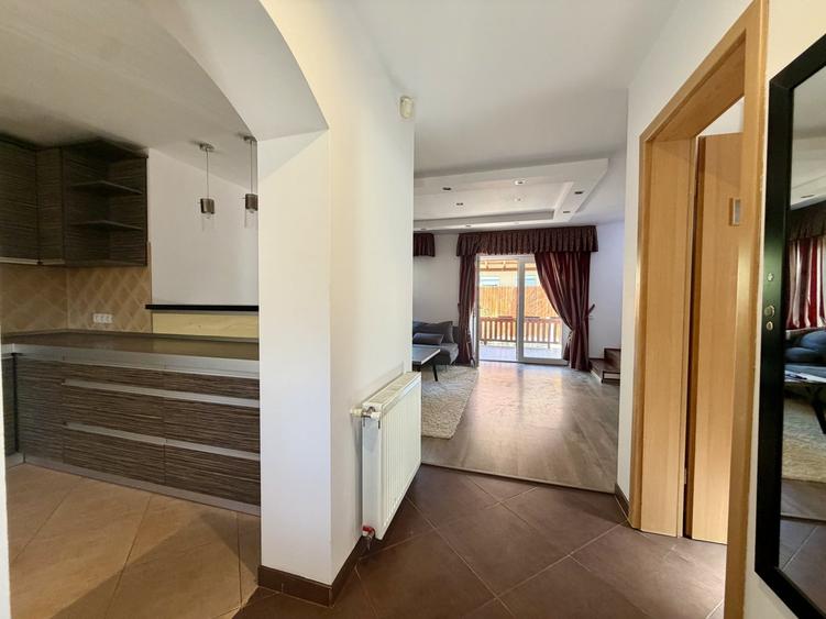 Casă individuală cu 3 camere cu Canalizare în Dumbrăvița