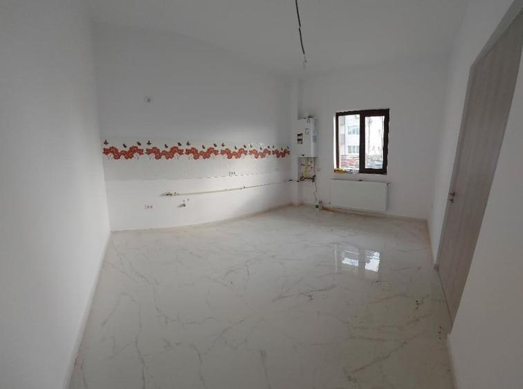 Casa tip Duplex-4 camere si mansarda la cheie, 250 mp teren - 3