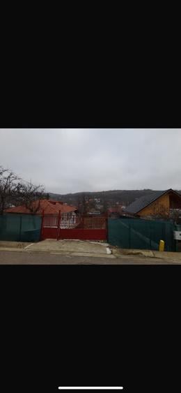Casă cu 2 camere în Central