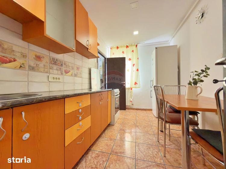 Apartament cu 2 camere decomandat, mobilat în Aurel Vlaicu